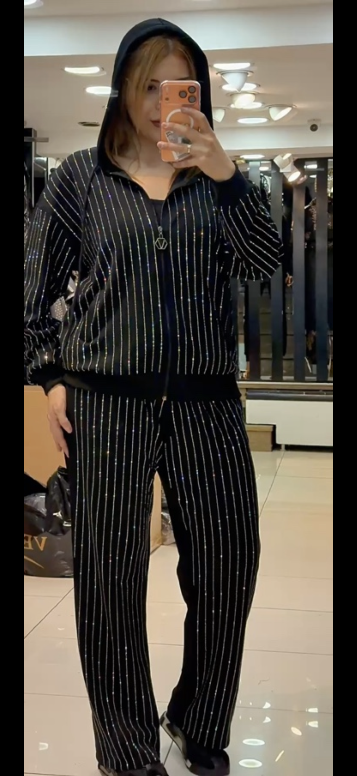 Sets 4set per pack $68